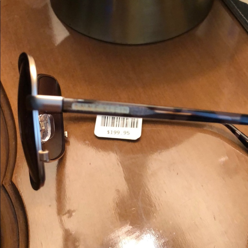 Sunglasses - Picture 3 of 3